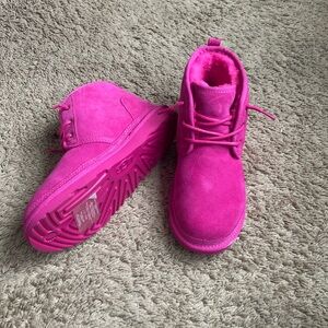 UGG® Neumel II Chukka Boot - Rock Rose color